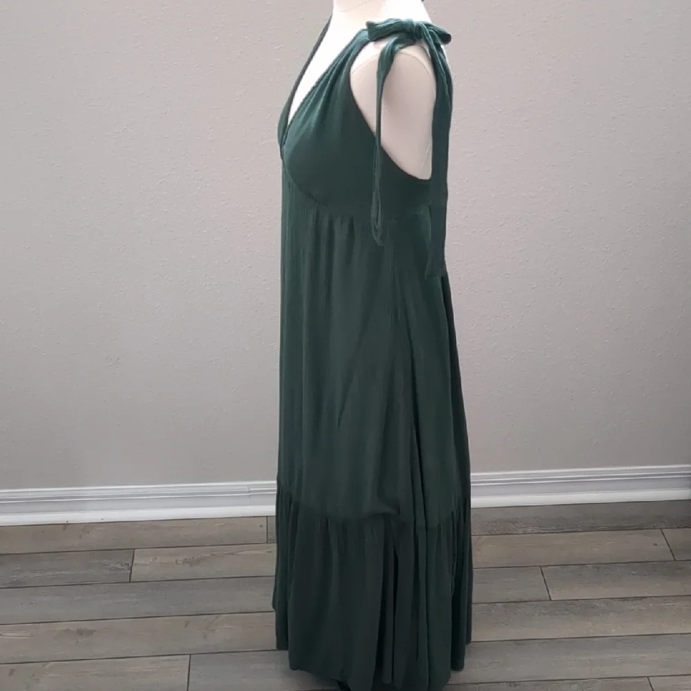Abercrombie & Fitch Forest Green Maxi Dress